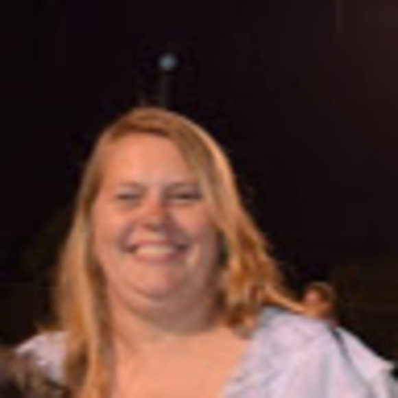 Meet your Posher, Carrie - Picture 1 of 1